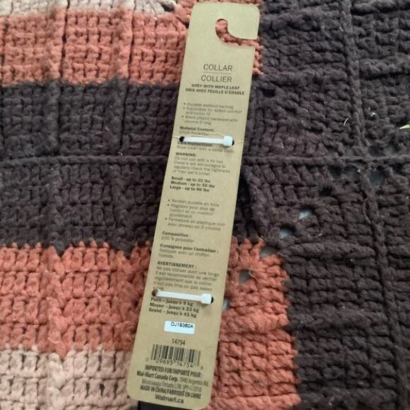 Canadiana Grey Canada Maple Leaf Dog Collar Large - Picture 4 of 4